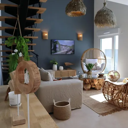 Prestige N8 - Piscine Non Chauffee - 6 Personnes * Talmont-Saint-Hilaire